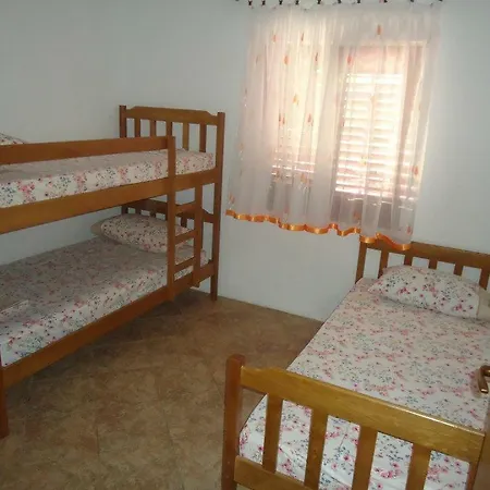 Emily Apartment *